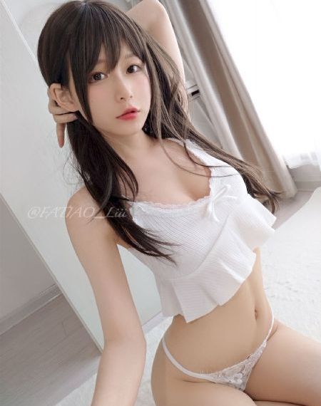 迷人的保姆播放