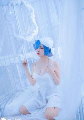 完美世界樱花有弹窗